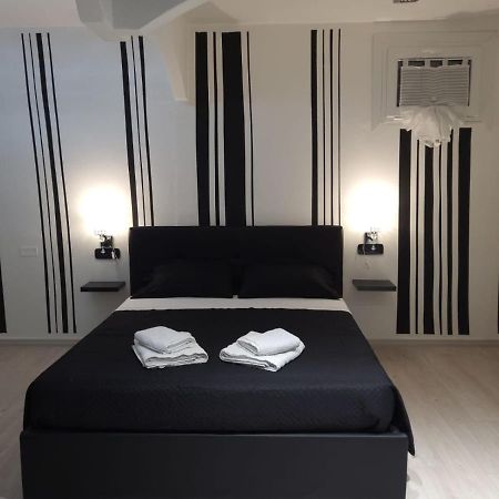 Come Per Incanto Rooms Bosa Extérieur photo